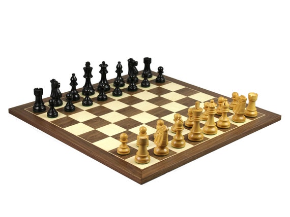 15 Elevated Weighted French Staunton Chess Set