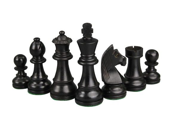  3 Man Chess : Toys & Games