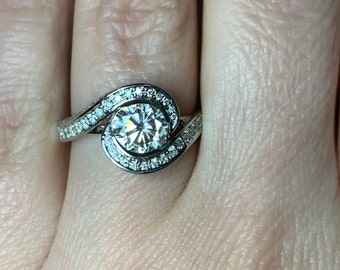 Rose Gold Engagement Ring/ Moissanite Ring/ Gift for women/ Unique ring/ Rings for women/ Promise Ring/ Dainty Ring/ Diamond Ring