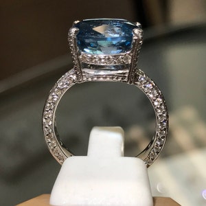 Blue Topaz Ring/ Gold Ring Vintage Ring/ Gemstone Ring/ Gold Ring/ Diamond ring/  Promise Ring/ Birthstone Ring/ Vintage Jewelry