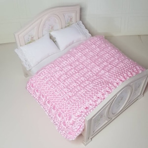 Dollhouse Blanket, Miniature Blanket, Dollhouse Bed Spread, Dollhouse Bedding, Dollhouse Bed Cover, Miniature Bed Spread