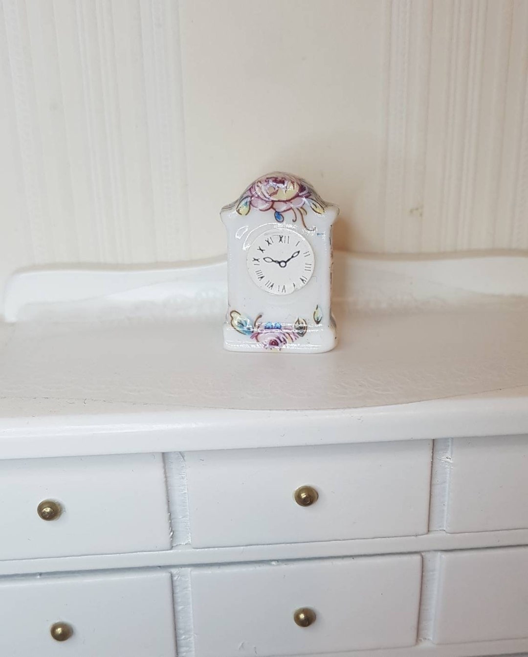 Dollhouse Clock, Doll House Mantel Clock, Dollhouse Ceramic Clock