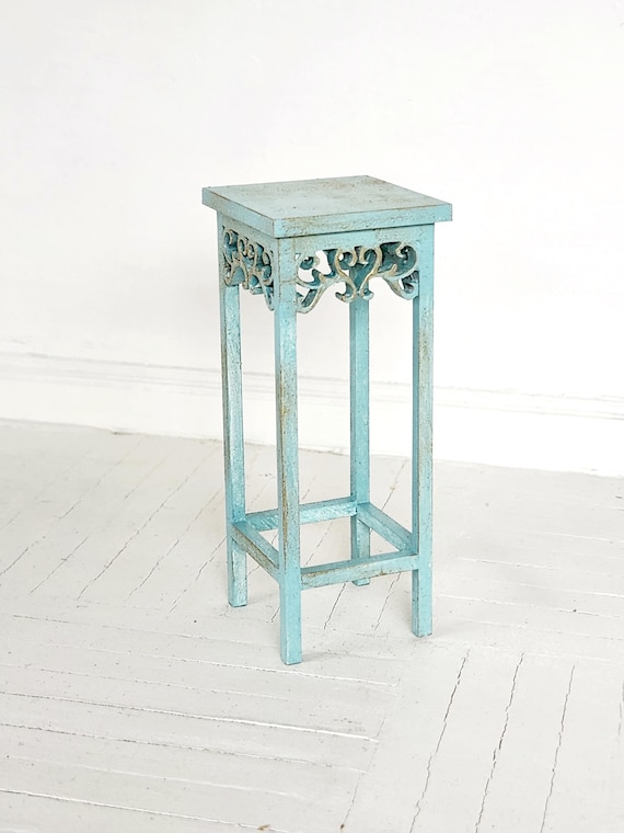 Dollhouse Furniture, Dollshouse Miniature, Shabby Chic Style Miniatures, Dollhouse Table