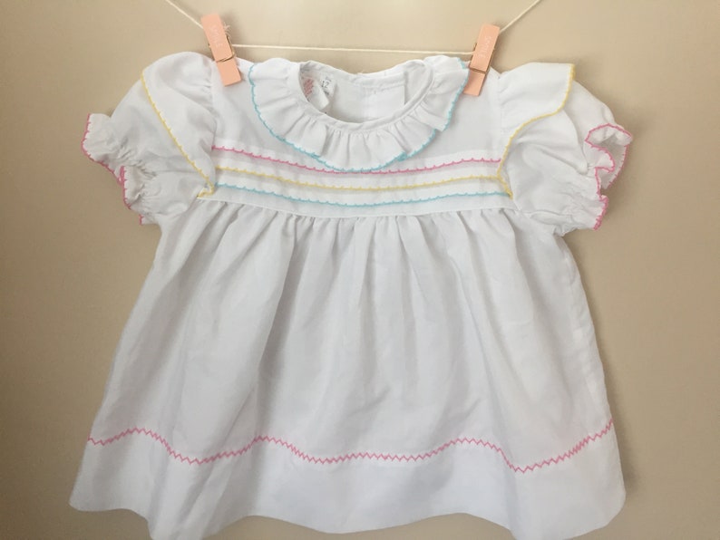 Vtg White Baby Dress with Embroidery Details on Bodice Charming Original Sleeves and Hem Made in Canada Size 12 Months Collar