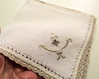 Linen NAPKINS with HAND CROCHET, set of 4 Luncheon or Cocktail Napkins