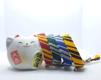 Brazilian bracelet with 12 DMC strands (model: world of witchcraft)