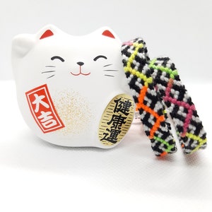 8-thread DMC Brazilian bracelet (model: psychedelic)