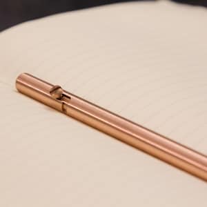 Minimalistyczny, maszynowo wykonany długopis EDC z zamkiem błyskawicznym - miedź