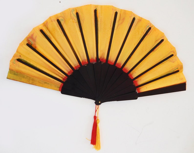 Hand Painted Fan Gift Party Anniversary Wedding Bridal Fashion Costume Dance Party Accessory Favors Wall Art Hand Fan Unique Fire Starter