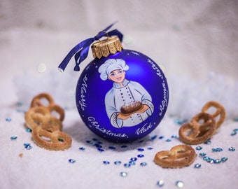Personalized My Mom Best Chef Ornament, Baking Chef Hand Painted Ornament, Custom Gift, Glass Christmas Ornament Bauble, Free Gift Box