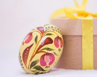 Yellow Easter Decor, PETRYKIVKA Ukraine Easter Egg, Pysanky Personalized Handpainted Egg, Floral Design Home Decoration Grandma Easter Gift