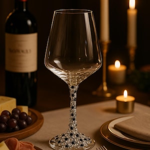 Glam Rhinestone Wine Glass – A Perfect Me Day Gift