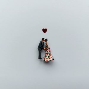 Personalised miniature figurine Bridal couple bride and groom wedding portrait custom made