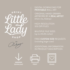 Pode incluir: An&uacute;ncio de download digital de arte de parede imprim&iacute;vel. A imagem apresenta o texto "Print Little Lady Shop" em uma fonte estilizada. Detalhes que incluem v&aacute;rios tamanhos de arquivo at&eacute; 61x91 cm. &Iacute;cones de download, impress&atilde;o e moldura.