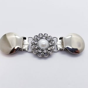 Pearl and Rhinestone Cinch Clip, Sweater Clip, Dress Clip, Dress Cinch Clip, Clothing Clip, Handmade Jewelry, Cardigan Clip, Waist Cinch