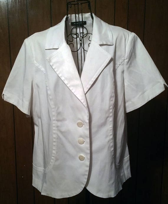 Vintage ASHLEY STEWART Short Sleeved White Jacket Great Condition
