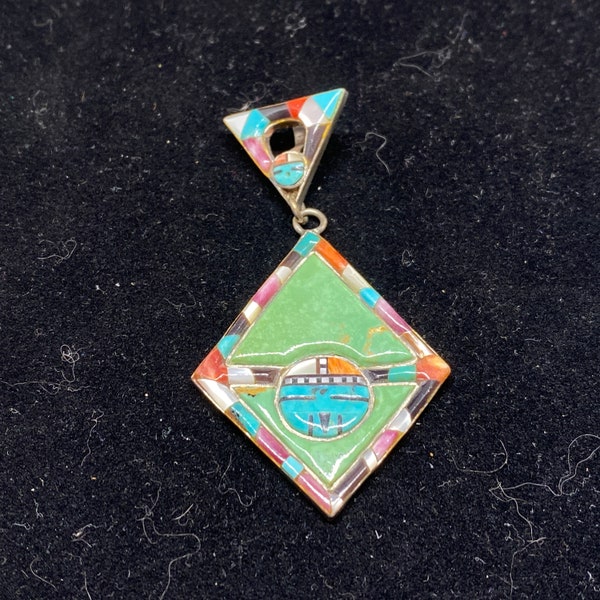 Vintage viejo peón plata de ley con turquesa ostra espinosa concha madre de perla y red coral canal Inlay Tawa sun cara colgante marcado