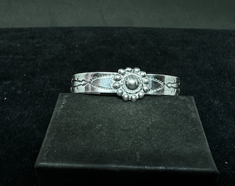 SIZE 4 3/4 RARE   Stamped Sterling Silver Baby Bracelet MARKED