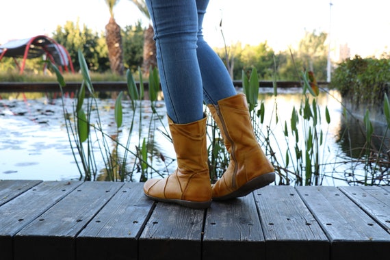 Piel amarilla descarada botas hechas a mano botas de cuero | Etsy España