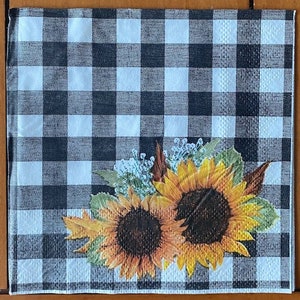 TWO (2) - Black and White Plaid Sunflower Decoupage Cocktail Napkins - 3 ply