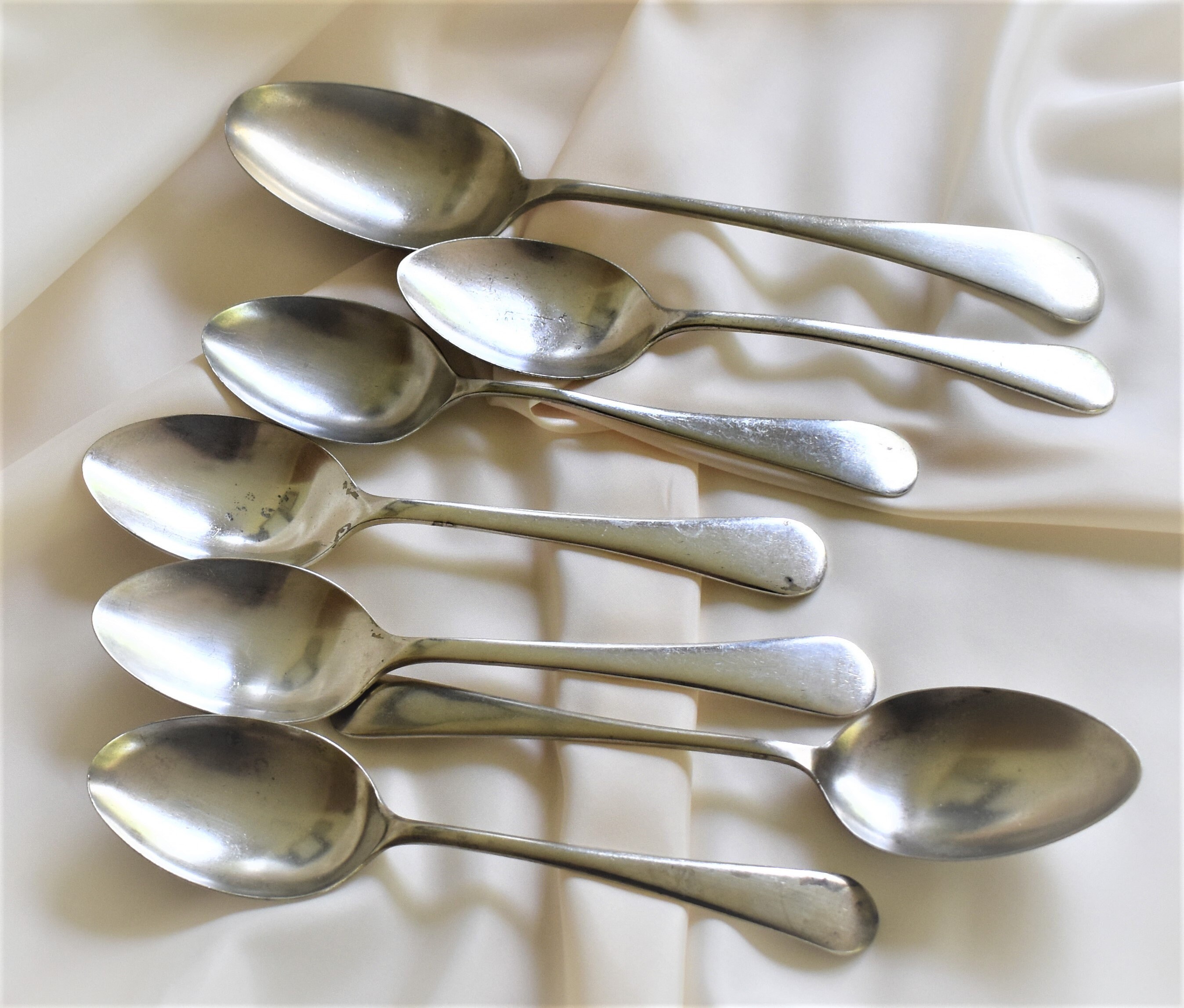 Six vintage dessert spoons and one table spoon/serving spoon Etsy
