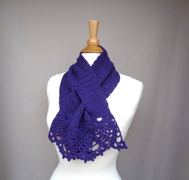 Crochet Pattern, Keyhole Scarf with Lacy Edging, DK Weight Yarn, Pull Through Scarf, Frilly Neck Scarf, Easy Intermediate Skill image 6