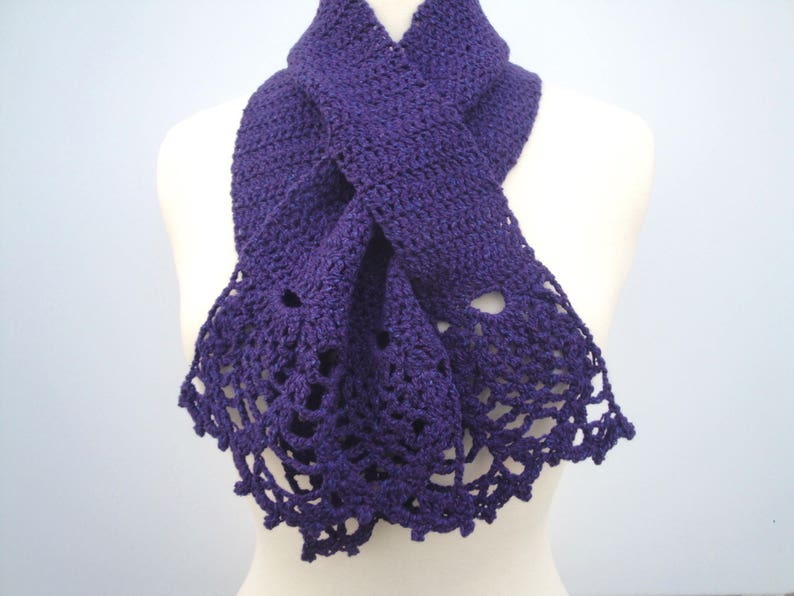 Crochet Pattern, Keyhole Scarf with Lacy Edging, DK Weight Yarn, Pull Through Scarf, Frilly Neck Scarf, Easy Intermediate Skill image 3