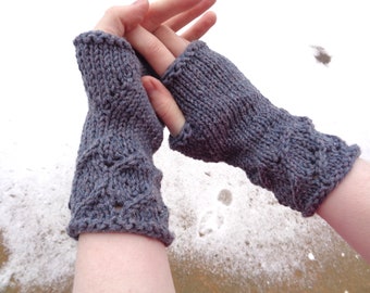 Fingerless Gloves with Lace Cuff Knitting Pattern, Wrist Warmers, Worsted Yarn, Women Teen Girls