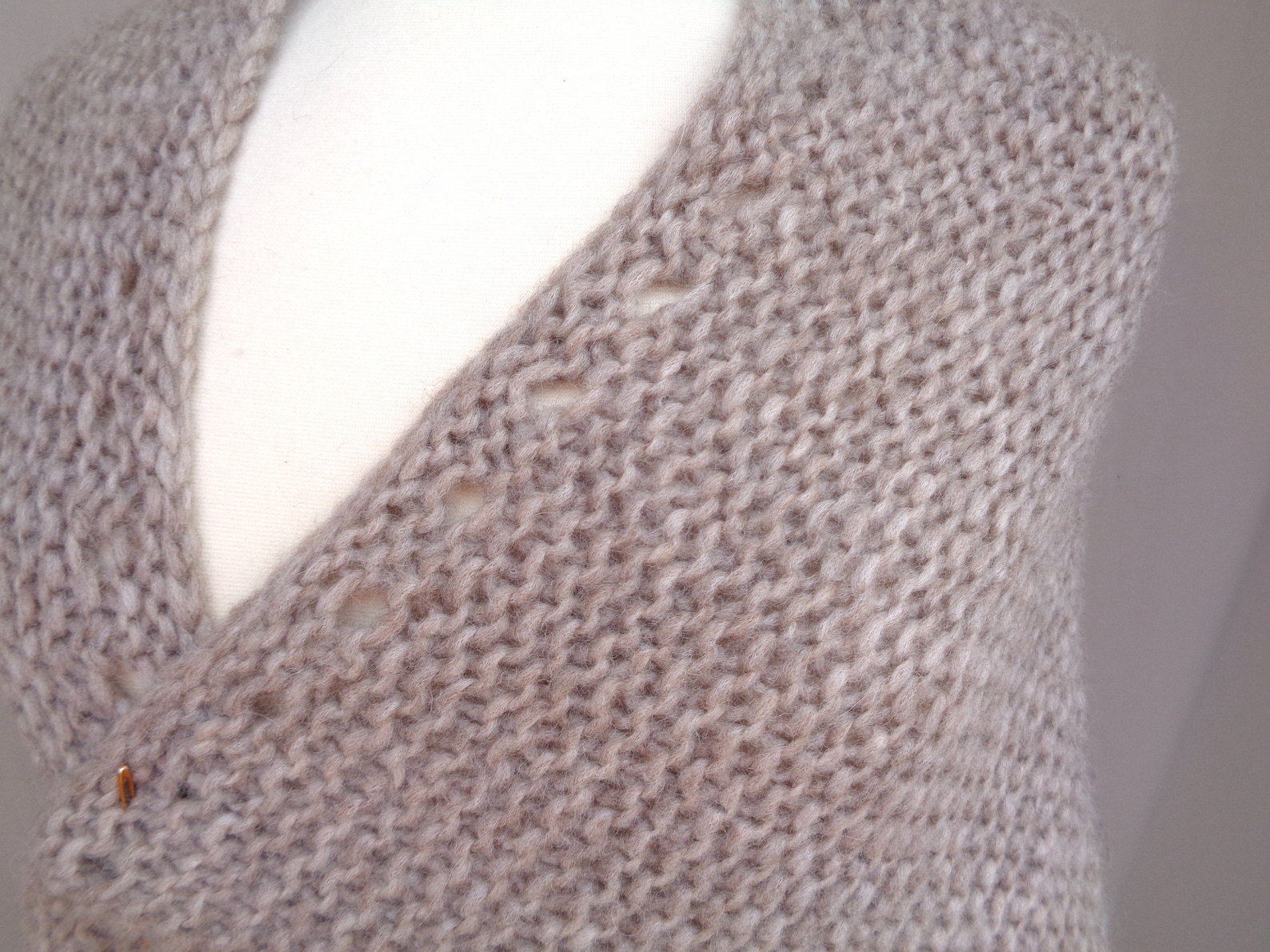 garter shawl