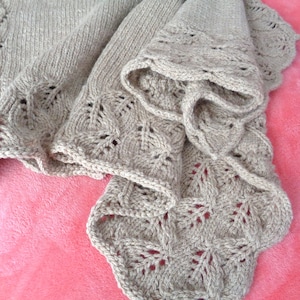 Baby Blanket Knitting Pattern, Leaf Border, Lace Pattern, Worsted Aran Yarn, Unisex Girl Boy, Nature Theme Nursery, 3 Sizes immagine 9