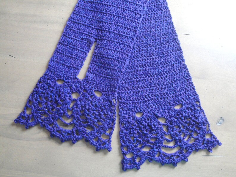 Crochet Pattern, Keyhole Scarf with Lacy Edging, DK Weight Yarn, Pull Through Scarf, Frilly Neck Scarf, Easy Intermediate Skill image 5