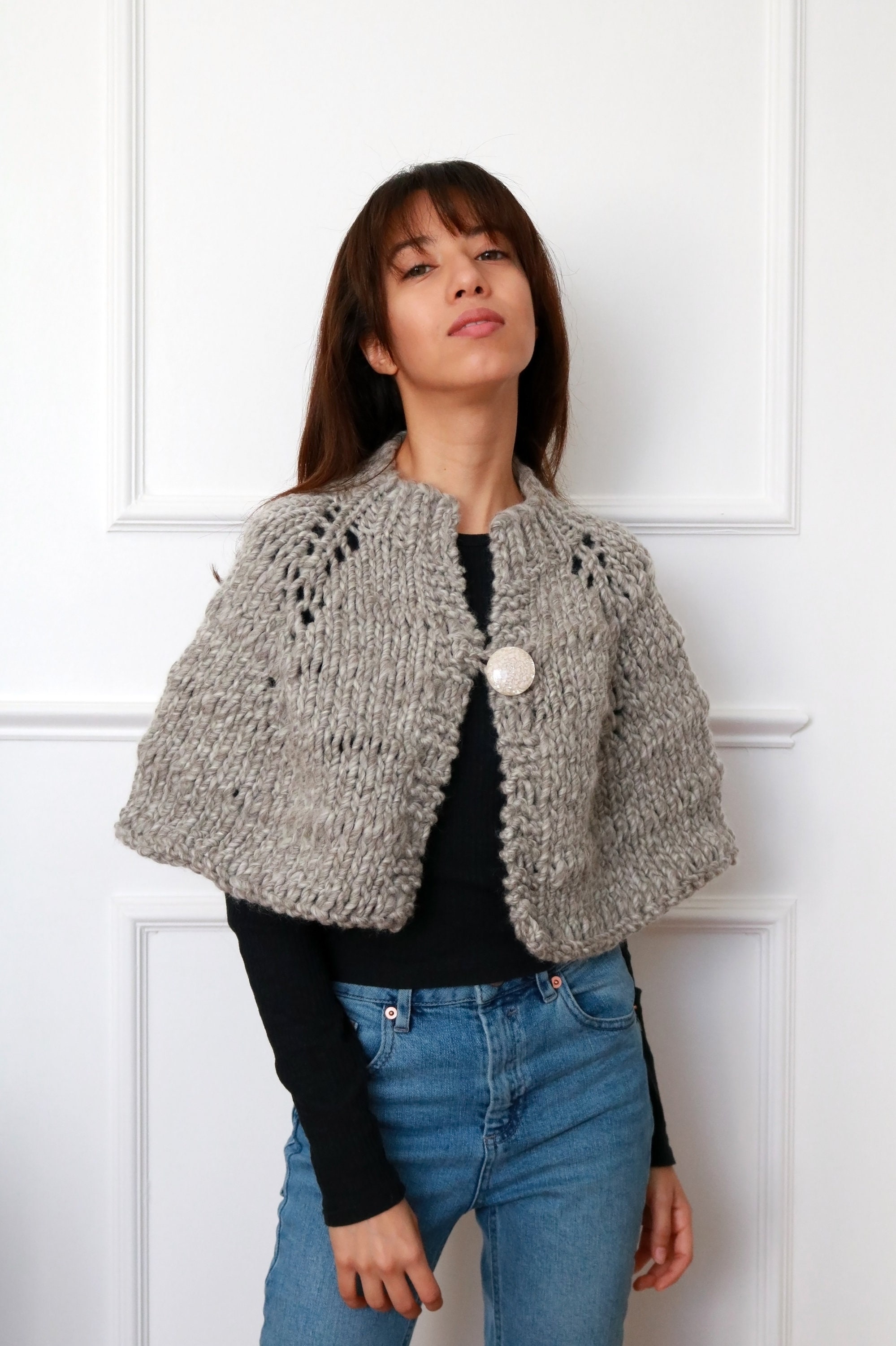 Shoulder Cape Knitting Pattern, Shoulder Warmer, Shawl With Button ...
