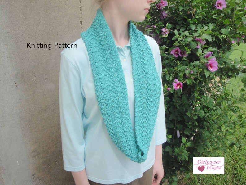 Rippling Infinity Scarf PDF Knitting Pattern, Easy Knit Lace Scarf, Eternity Cowl Circle Loop Scarf, Women Teen Girls Fashion imagen 1