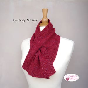 Keyhole Scarf Knitting Pattern, Stockinette with Seed Stitch Border, Pull Through Scarf, Neck Scarf, Sport DK Yarn