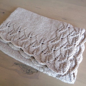 Baby Blanket Knitting Pattern, Leaf Border, Lace Pattern, Worsted Aran Yarn, Unisex Girl Boy, Nature Theme Nursery, 3 Sizes immagine 7