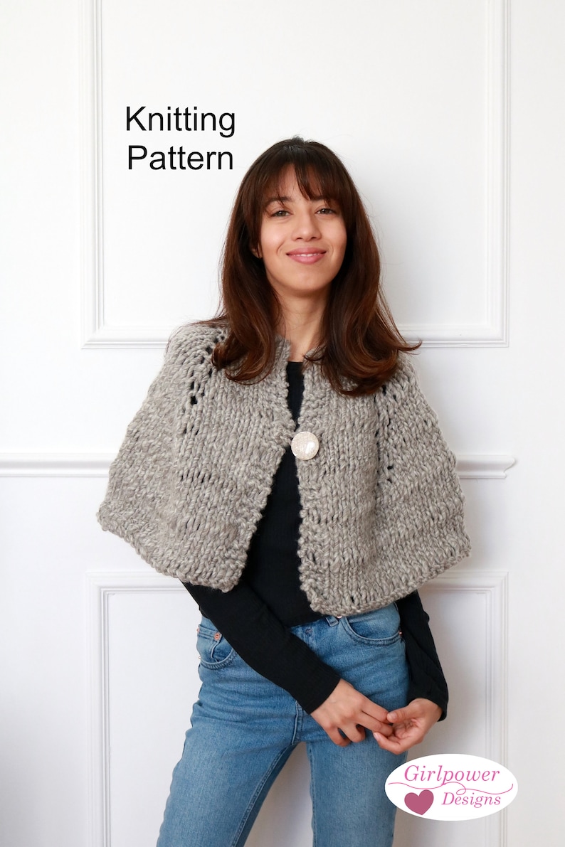 Shoulder Cape Knitting Pattern, Shoulder Warmer, Shawl with Button, Super Bulky Yarn, Capelette image 2