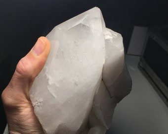 信じられないほど大きな透明なアーカンソー水晶ポイント - Etsy 日本
