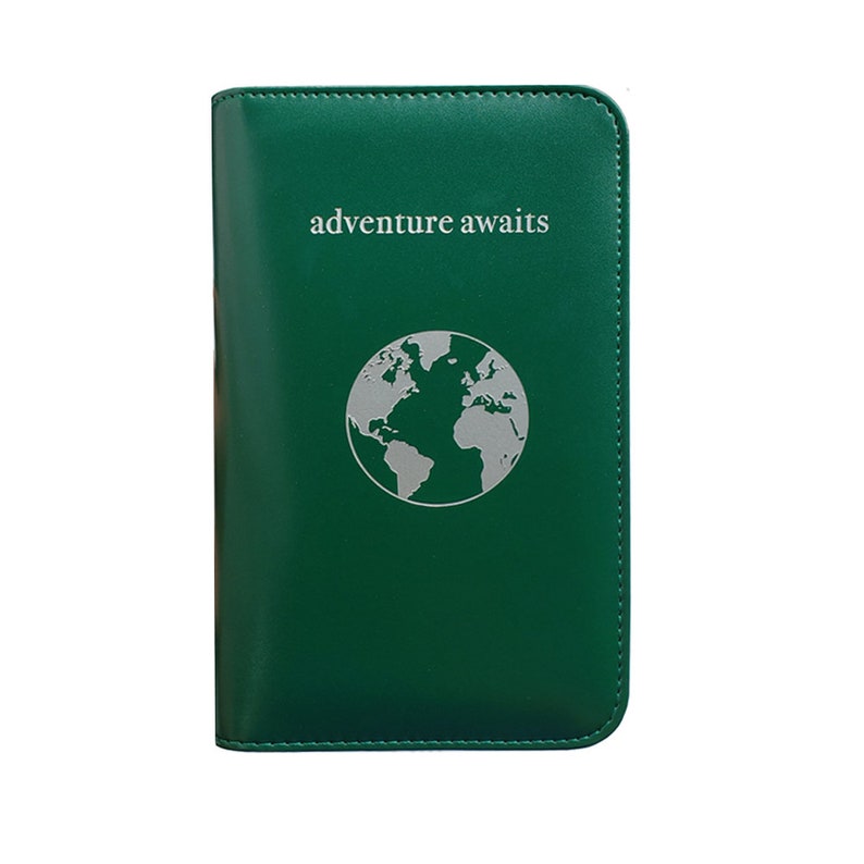 Porte-passeport de recharge pour téléphone 13 variantes Portefeuille de voyage avec protection RFID et batterie externe ultra-fine amovible pour tous les téléphones LIVRAISON GRATUITE Emerald- adventure..