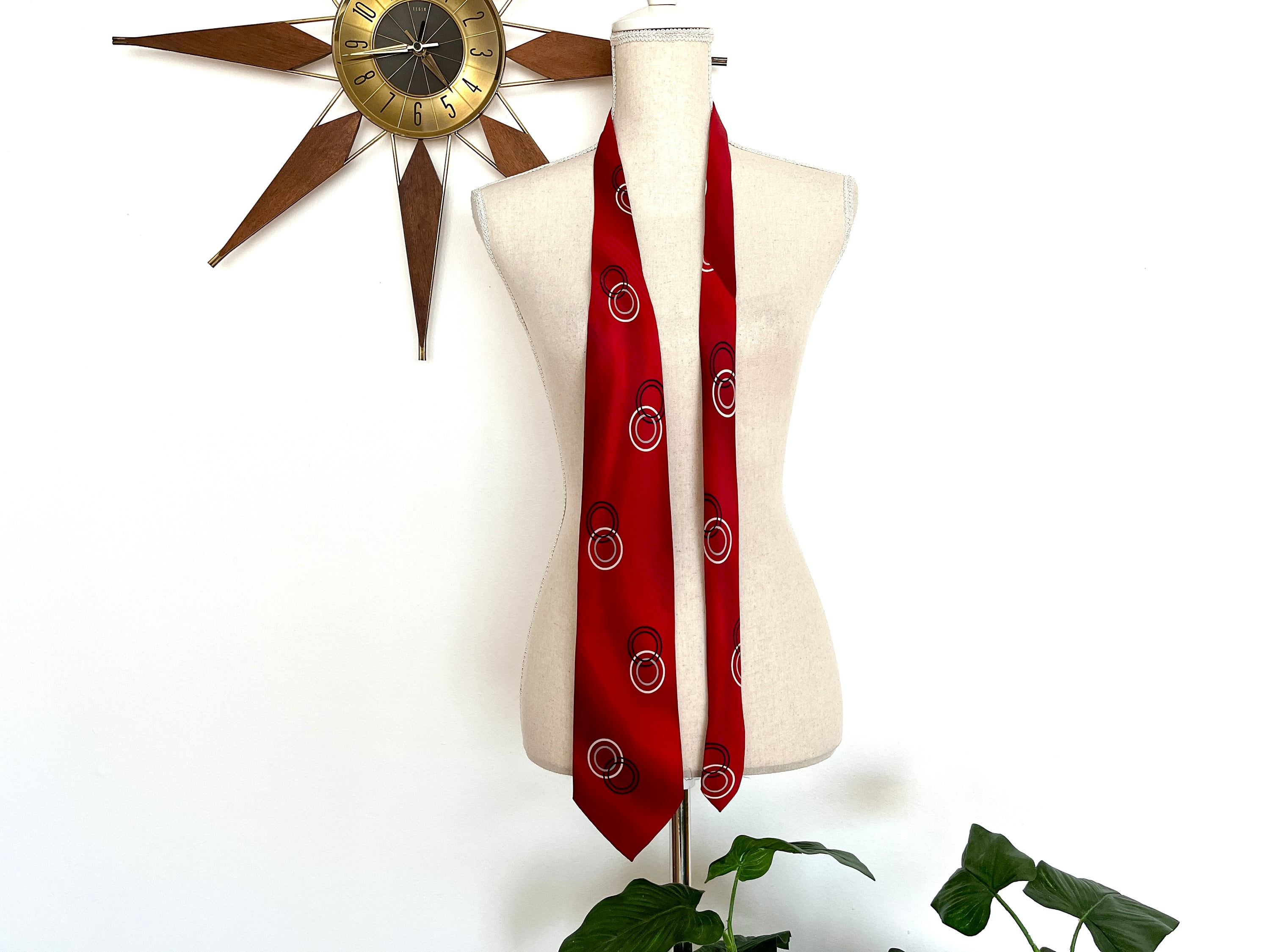 90s Deadstock Silk Necktie, Men Vintage Colorful Silk Abstract Circle Print Necktie display picture 1