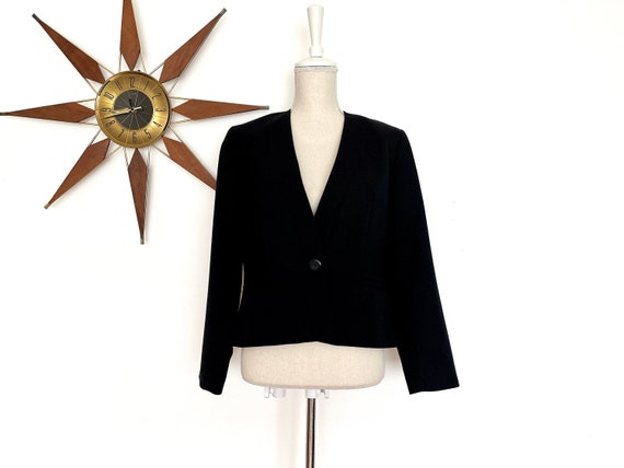 Vintage 2000s Black Wool Crepe One Button Cropped… - image 1