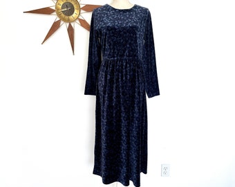 Vintage 1990s Navy Blue Velour Maxi Dress with Holly Leaves Print by LL Bean, Comfortable Fall Winter Dark Cottagecore Nature Velvet Dress M