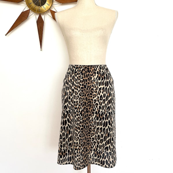 Vintage 1950s Leopard Print Nylon Half Slip by Vanity Fair, Brown & Black Animal Print Retro Lingerie, Pin Up Style, Classic Slip Skirt, S