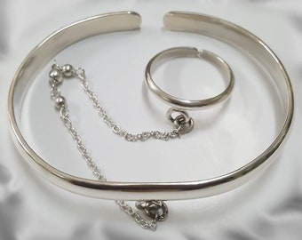 Slave Bangle - Solid Silver - Adjustable bangle and ring - Joined by a delicate silver chain with balls - Handmade Body Jewellery for Woman