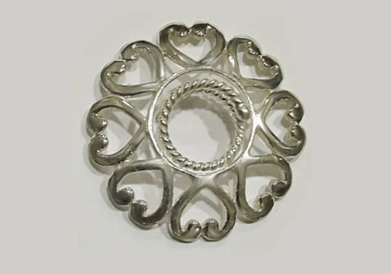 Non Piercing Nipple Shields Any Woman Can Wear This Jewelry Hand Made in  Solid Silver 8 Love Hearts Surround Adjustable Nipple Rings. 