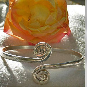 Arm Band Jewellery Hand Made in Solid Silver Adjustable armbands Gorgeous twirl design. Women's body, waist, toe & nipple jewelry, image 3
