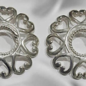 Non Piercing Nipple Shields Any woman can wear this jewelry Hand Made in Solid Silver 8 love hearts surround adjustable nipple rings. image 2