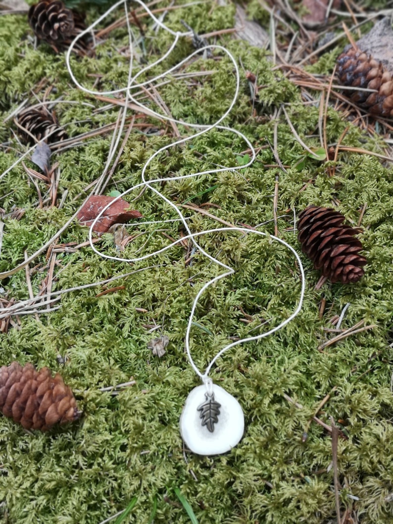 Elkabl\u00f6\u00f0 ~ Elk Antler /& Bronze Leaf Necklace ~ Nature Pendant ~ Pagan Jewelry ~ Nature Jewelry ~ Minimalist Jewelry
