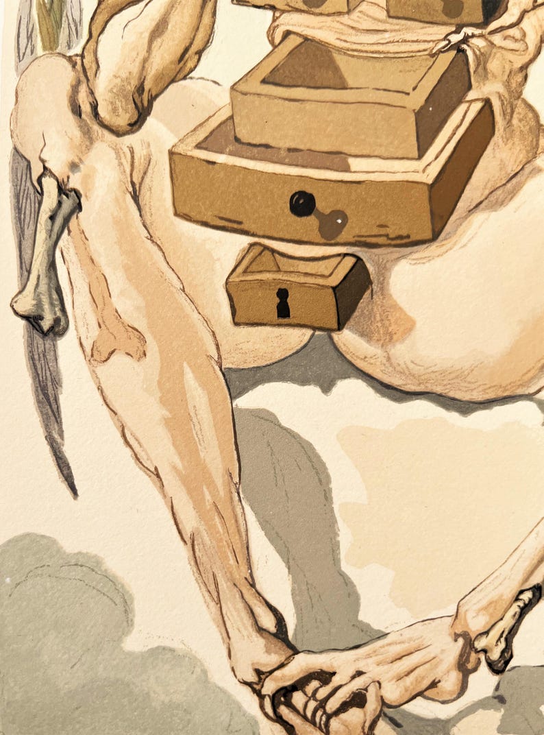 Puede incluir: Ilustraci&oacute;n art&iacute;stica que presenta una figura con tono de piel claro. Varias cajas peque&ntilde;as de madera marr&oacute;n est&aacute;n apiladas unas sobre otras. Las cajas tienen cerraduras y cerraduras negras. La obra de arte tiene un estilo surrealista.
