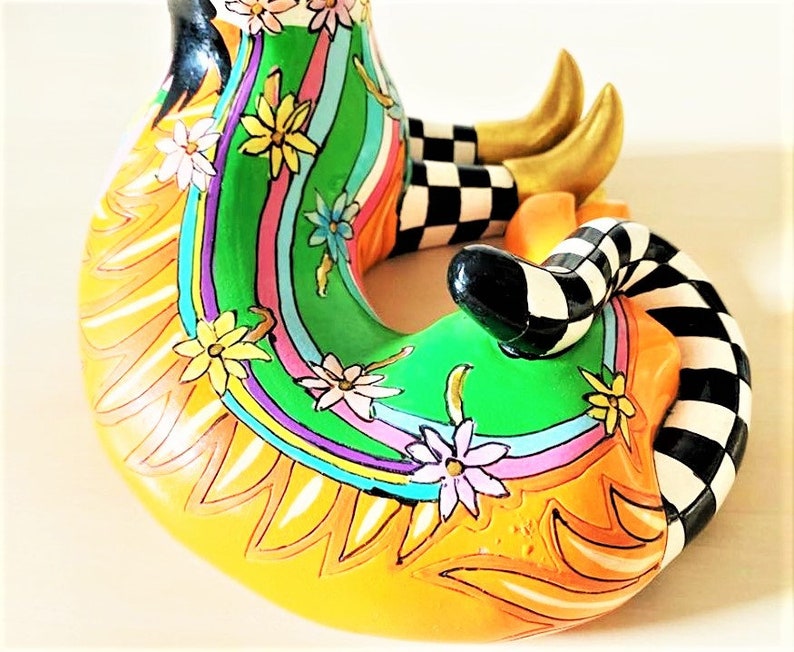 Cat Thomas Hoffmann Hand painted resin sculpture 20 x 20 x 20 cm