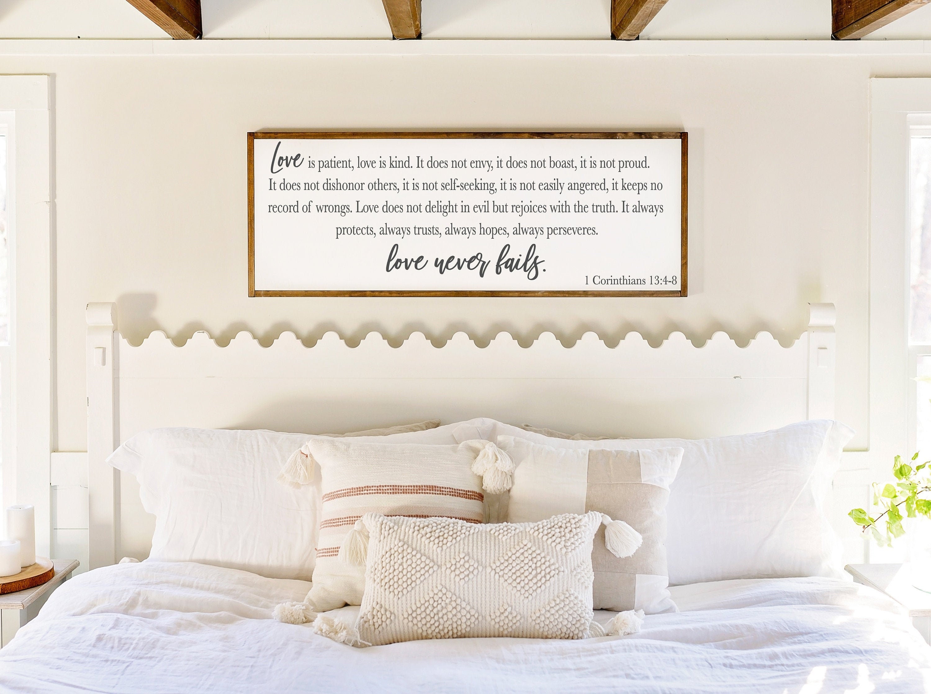 Love Never Fails Sign Love Sign Religious Saying Signs Home Decor Signs Above Bed Sign 1 Corinthians 13 8 Master Bedroom Sign Wall Decor Home Living Izaan Net